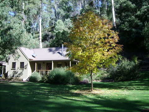 Shady Brook Cottages - Geraldton Accommodation 0