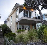 Battery Cove Beach Front Apartment - Geraldton Accommodation
