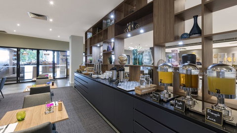 Oaks Melbourne On Market Hotel - Geraldton Accommodation 9