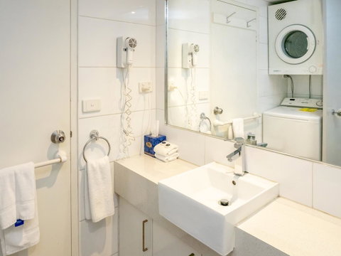 Riverside Apartments Melbourne (formerly Best Western Riverside Apartments) - Geraldton Accommodation 33