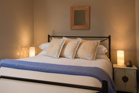 Athelstane House - Geraldton Accommodation 16