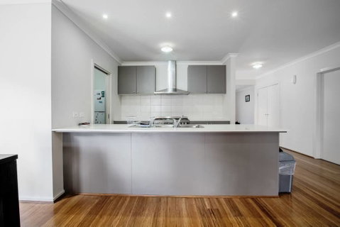Holiday Rose - Geraldton Accommodation 1