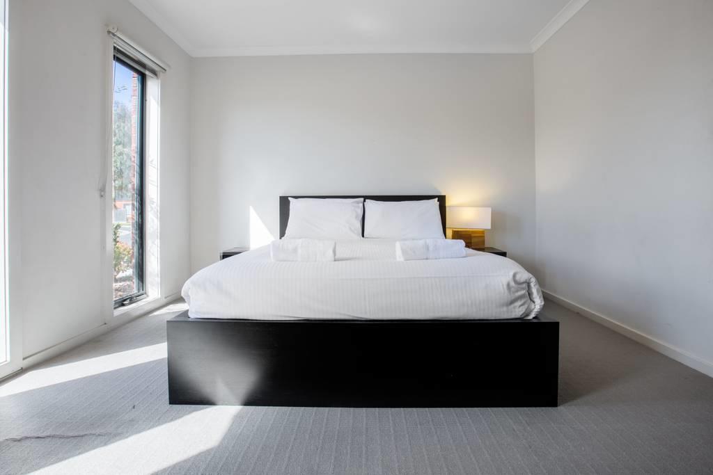 Point Cook VIC Geraldton Accommodation