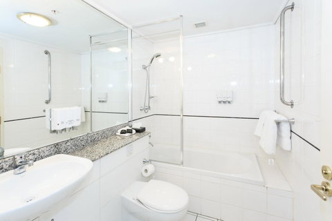 Paramount Apartments Melbourne - Geraldton Accommodation 3