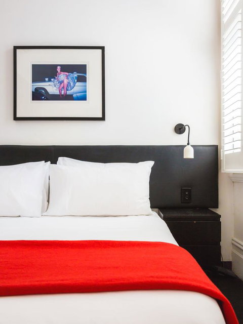 Middle Park Hotel - Geraldton Accommodation 4