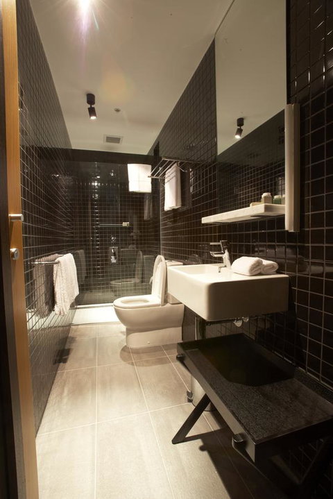 Middle Park Hotel - Geraldton Accommodation 12