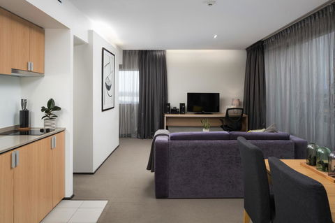 Atura Dandenong - Geraldton Accommodation 3