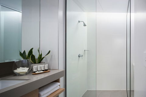 Atura Dandenong - Geraldton Accommodation 4