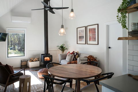Bodhi Daylesford - Geraldton Accommodation 0