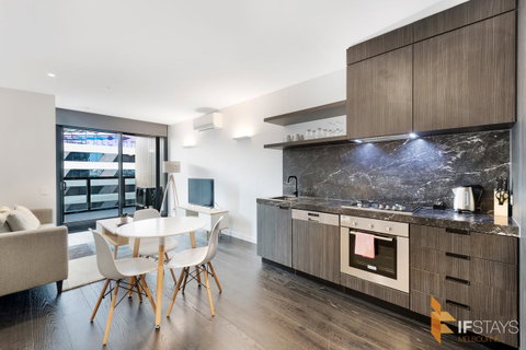 IFSuites (IFSTAYS) North Apartment - Geraldton Accommodation 13