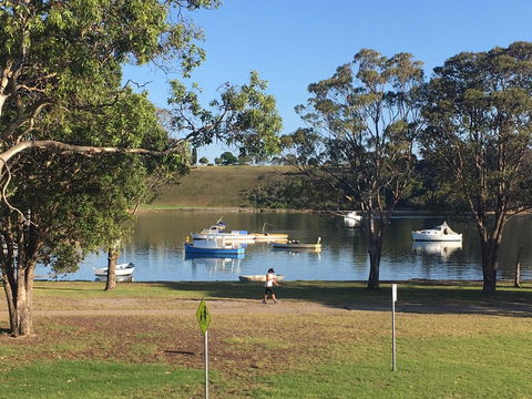 The Wheelhouse - 2BR Waterfront Apt In Town - Geraldton Accommodation 20