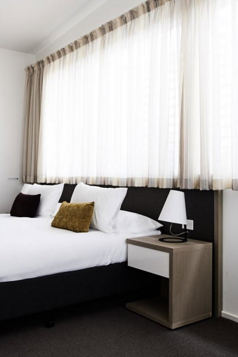 Quarters At Flinders Hotel - Geraldton Accommodation 14