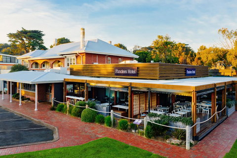 Quarters At Flinders Hotel - Geraldton Accommodation 1