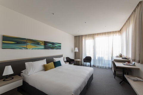 Quarters At Flinders Hotel - Geraldton Accommodation 2