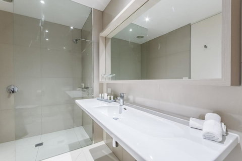 Quarters At Flinders Hotel - Geraldton Accommodation 18
