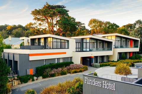 Quarters At Flinders Hotel - Geraldton Accommodation 0