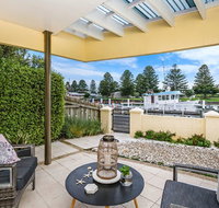The Waterfront Apartment - Geraldton Accommodation