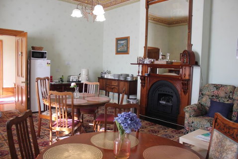 The Dragonfly North West - Geraldton Accommodation 3