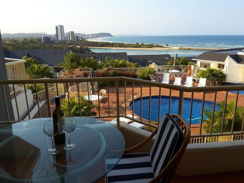 The Hill Apartments Currumbin Beach - Geraldton Accommodation 3