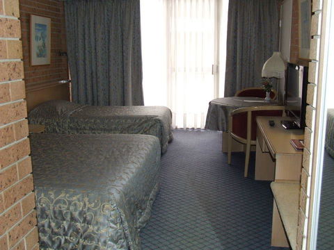 The John Hunter Motel - Geraldton Accommodation 2