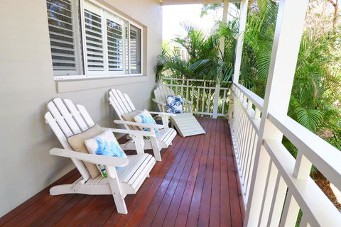 The Lakehouse In Raffetys Resort - Geraldton Accommodation 2