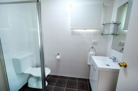 The Leprechaun Resort - Geraldton Accommodation 2