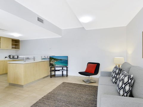 The Lighthouse At Iluka Resort Apartments - Geraldton Accommodation 3
