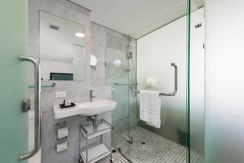 The Nest - Trendy Studio Close To Centre With Roof Terrace - Geraldton Accommodation 2