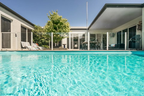 The Portsea Hideaway - Geraldton Accommodation 2