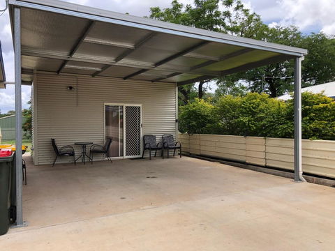 The Retreat - Geraldton Accommodation 0