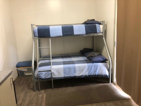 The Retreat - Geraldton Accommodation 1