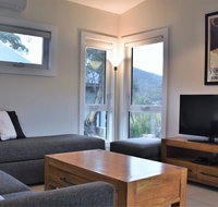 The Retreat - Crackenback Resort - Geraldton Accommodation