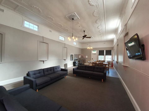 The Royal Hotel - Geraldton Accommodation 3
