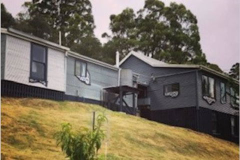 The Tin Dragon - Geraldton Accommodation 1