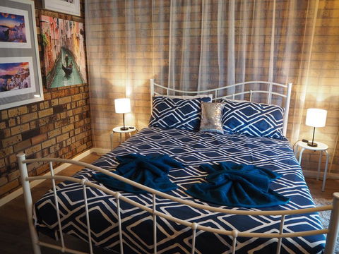 The Treehouse Mandurah - Geraldton Accommodation 0