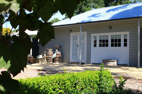 The Villa - Geraldton Accommodation 0
