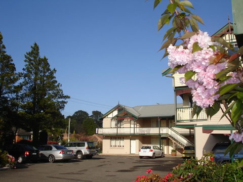 Three Explorers Motel - Geraldton Accommodation 0