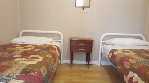 Tingle All Over Budget Accommodation - Geraldton Accommodation 3