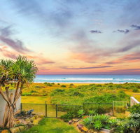 True Beachfront Beach House - Geraldton Accommodation