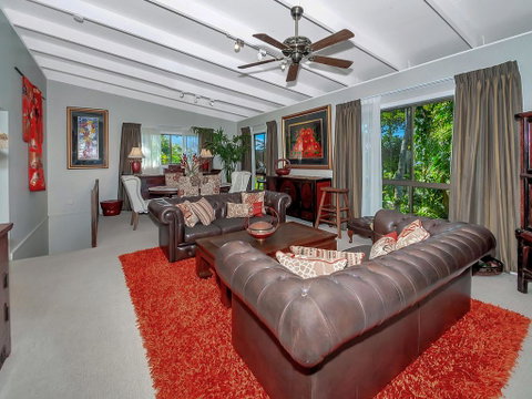 Unique, Tropical Rainforest Getaway - Geraldton Accommodation 2