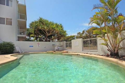 Unit 1 Marcoola Sunrise - Marcoola Beach - Geraldton Accommodation 3