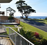 Unit 2 Ballingalla Apartments - Geraldton Accommodation