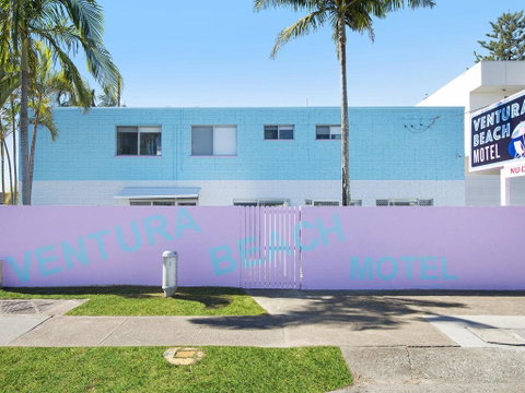Ventura Beach Motel 2 Bed Poolside - Unit 3 - Geraldton Accommodation 1