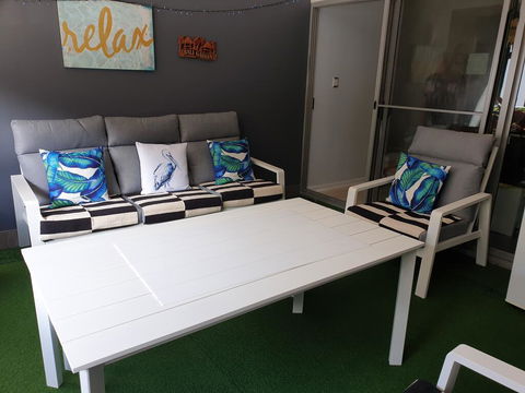 Venetian Canal Apartment-Close To Beaches And Marina - Geraldton Accommodation 3