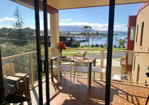 Vista Marina Penthouse #6 - Geraldton Accommodation 1