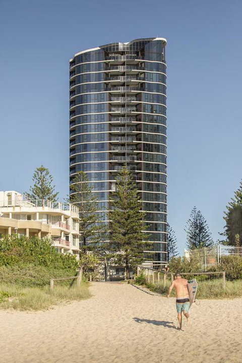 Vue Broadbeach - Geraldton Accommodation 3