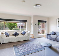 Walling-Clifton Gardens - backing onto golf course - Geraldton Accommodation