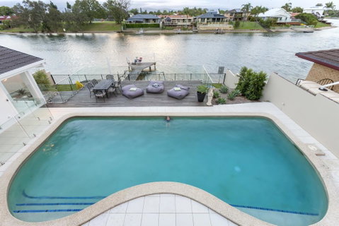 Waterfront Entertainer - Geraldton Accommodation 0
