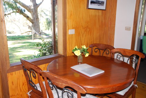 Bluegum Ridge Cottages - Geraldton Accommodation 14