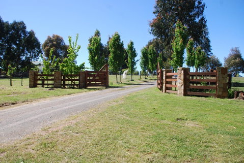 Bluegum Ridge Cottages - Geraldton Accommodation 2